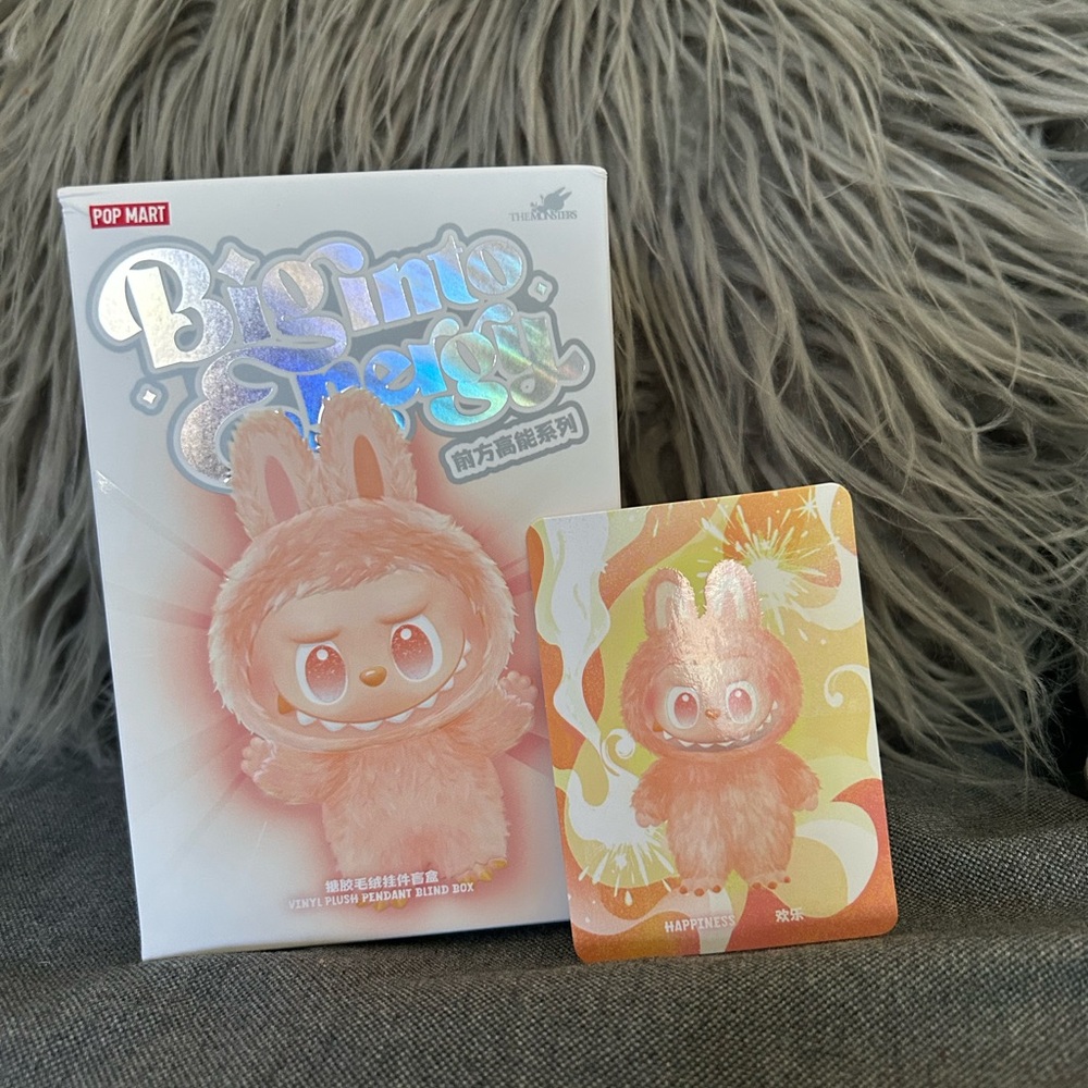 Pop Mart Labubu Big Into Energy Happiness